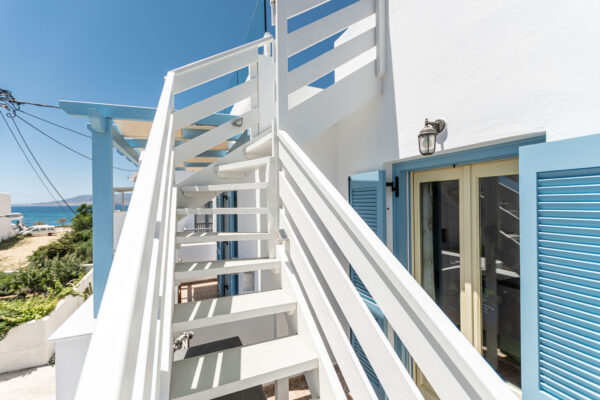 APARTMENT WITH ROOFTOP TERRACE & SEA VIEW-18