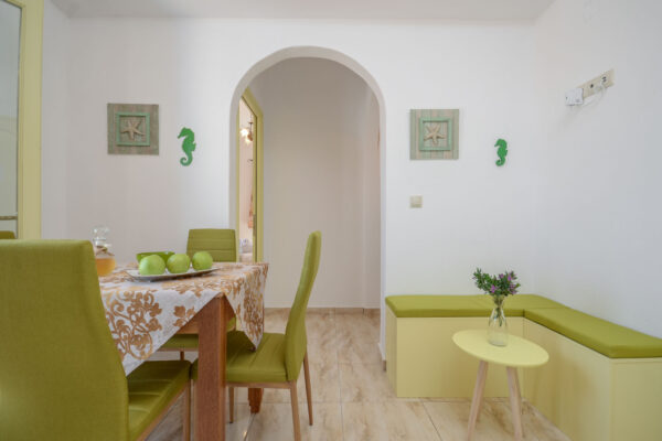 APARTMENT WITH ROOFTOP TERRACE & SEA VIEW-35