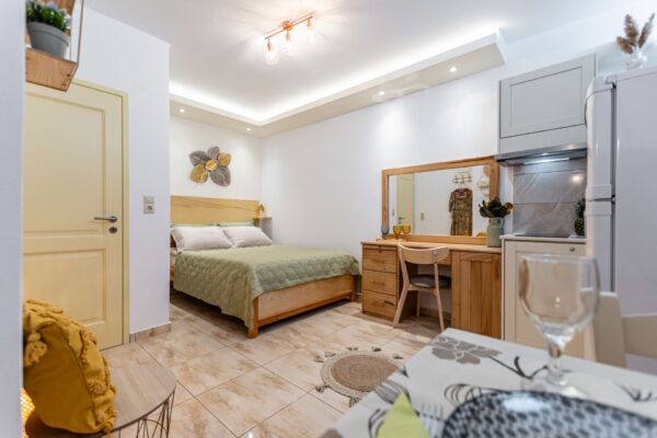 SEMI-BASEMENT-APARTMENT-25