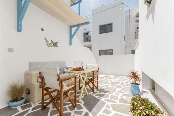 SEMI BASEMENT APARTMENT-28