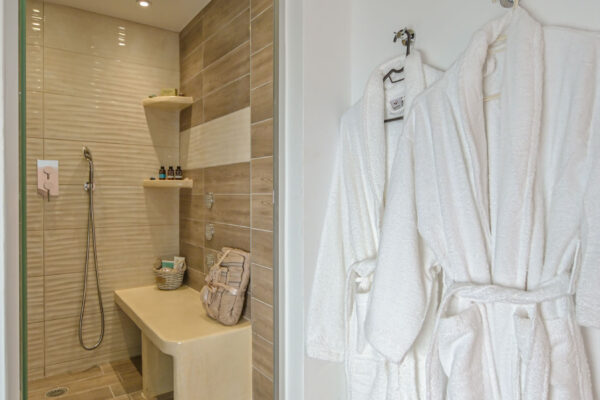 SEMI BASEMENT APARTMENT-38