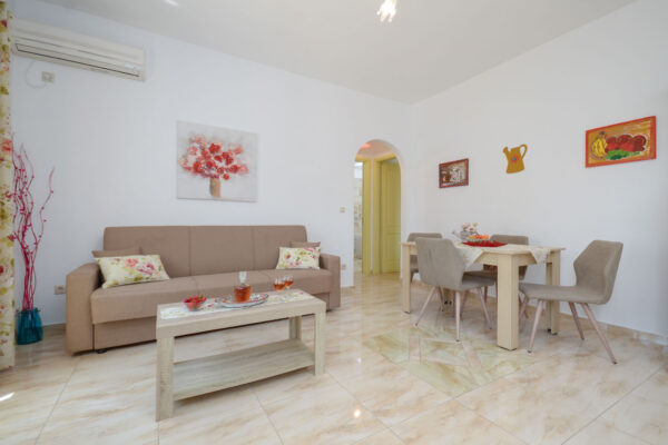 SUPERIOR APARTMENT-37